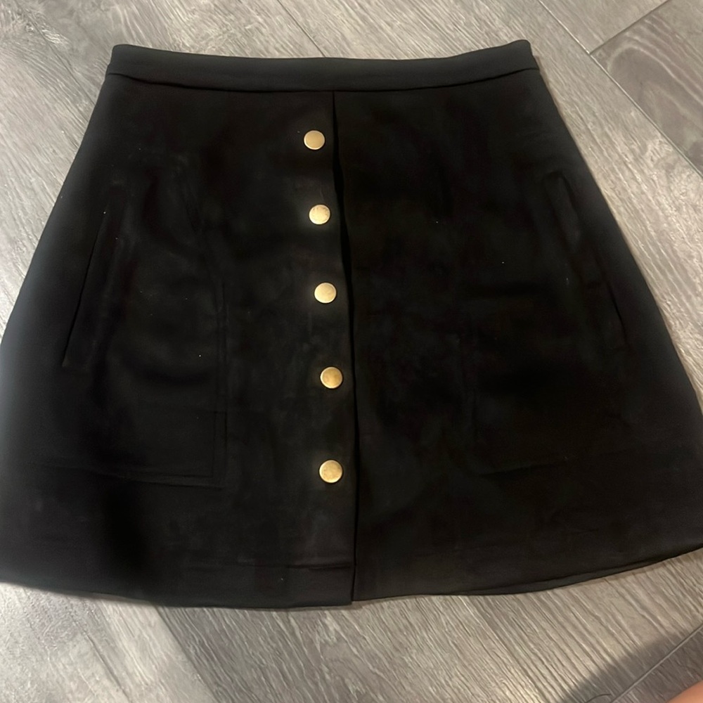 Dry goods felt skirt